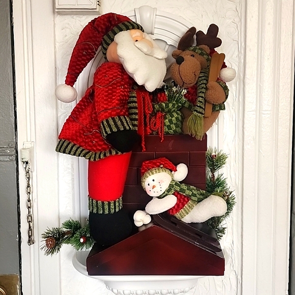 Beautiful Santa clause on wooden chimney, with deer and Snowman. - Picture 1 of 9